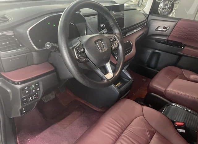 
								Honda Elysion, 2022 full									