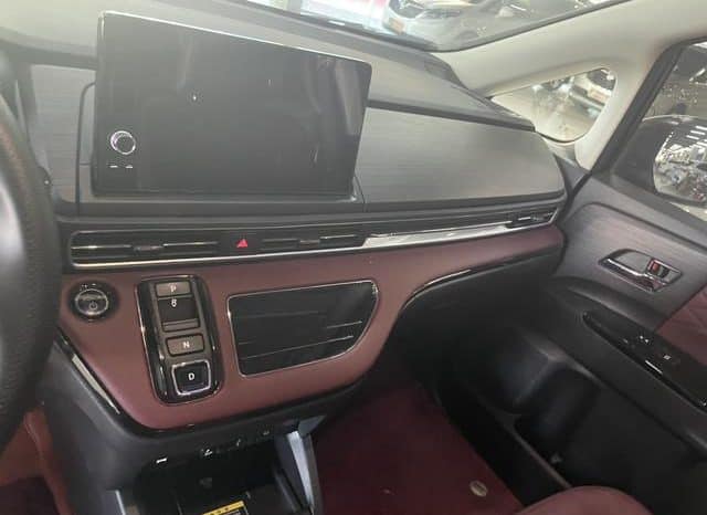 
								Honda Elysion, 2022 full									