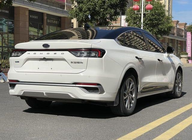 
								Ford Mondeo (V), 2022 full									