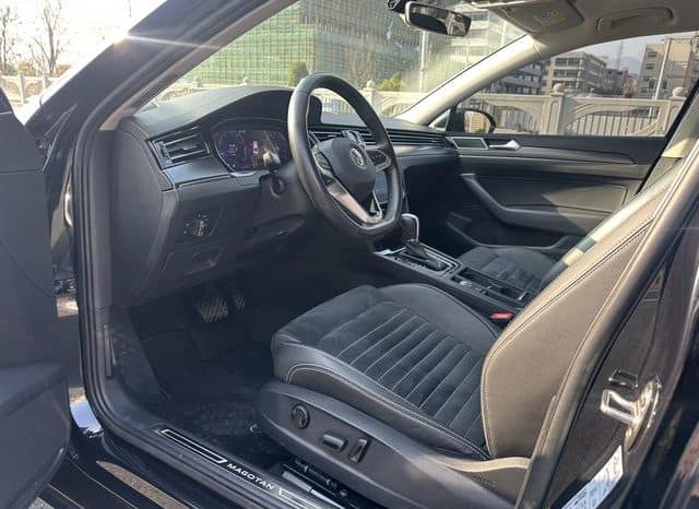 
								Volkswagen Magotan, 2021 full									