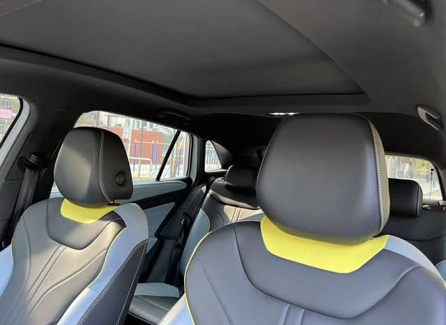 
								Volkswagen ID.4 X, 2023 full									
