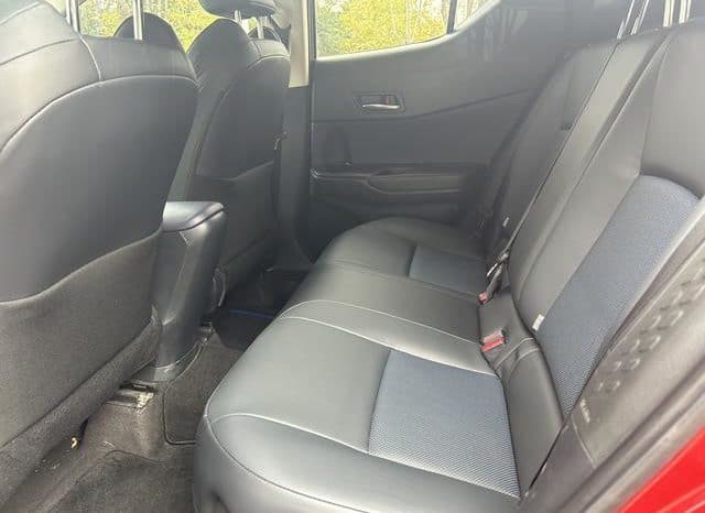 
								Toyota C-HR, 2020 full									