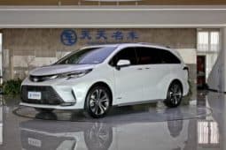 6784fa615e079 Toyota Granvia, 2023