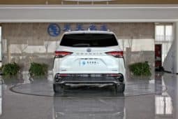 
										Toyota Granvia, 2023 full									