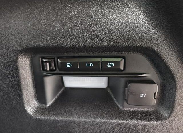 
								Ford Explorer (VI), 2022 full									