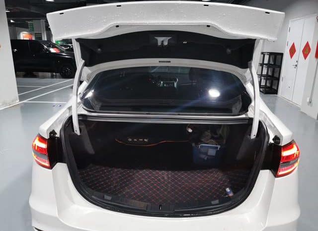 
								Ford Mondeo (V), 2021 full									