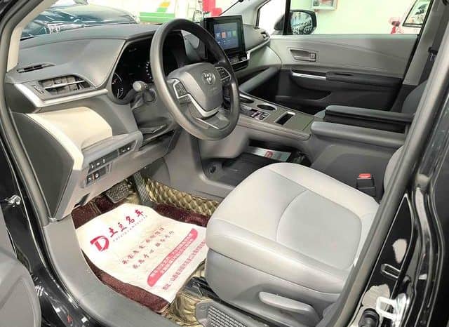 
								Toyota Granvia, 2023 full									