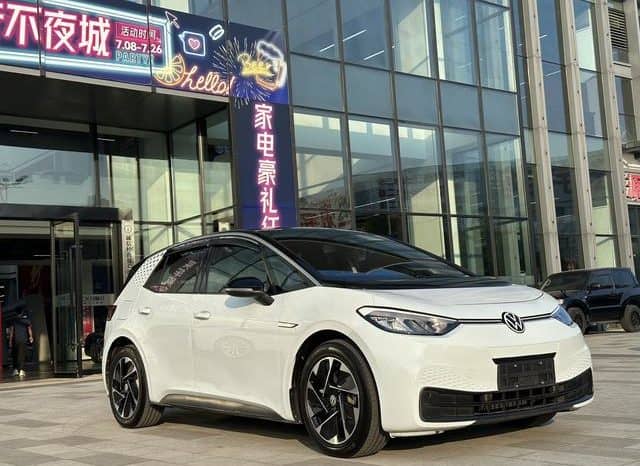 
								Volkswagen ID.3, 2022 full									