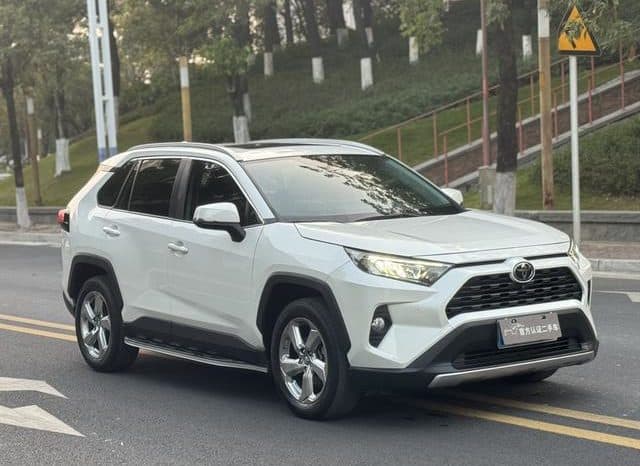 
								Toyota RAV4 (IV), 2021 full									