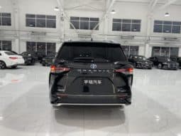 
										Toyota Granvia, 2024 full									