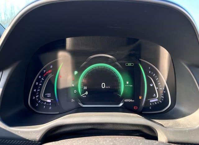 
								Hyundai Elantra (VI), 2020 full									