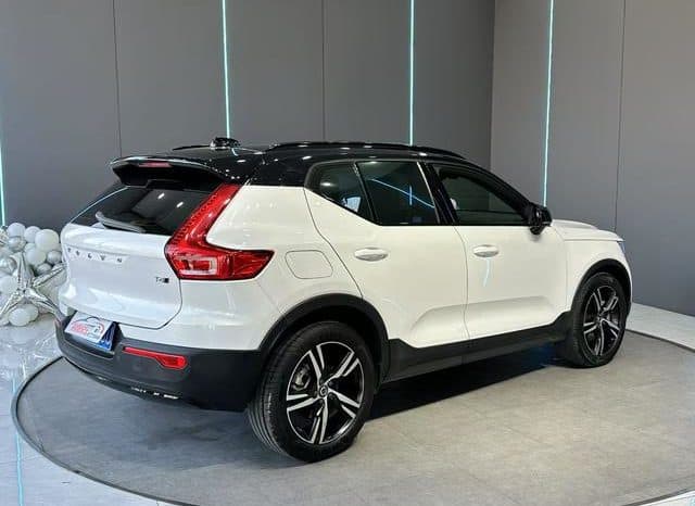 
								Volvo XC40, 2020 full									