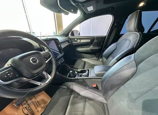 
								Volvo XC40, 2020 full									