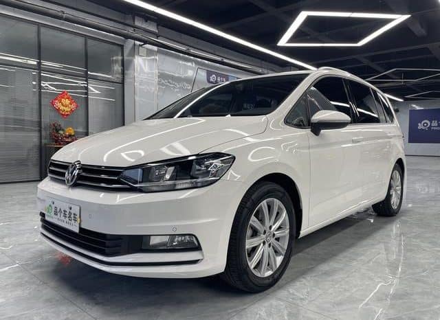 6798747266f34 Volkswagen Touran L, 2022