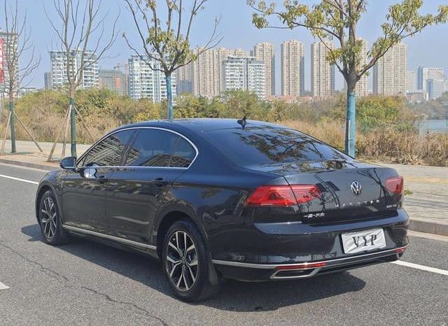 
								Volkswagen Magotan, 2020 full									