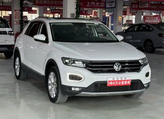 
								Volkswagen T-Roc, 2021 full									