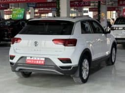 
										Volkswagen T-Roc, 2021 full									