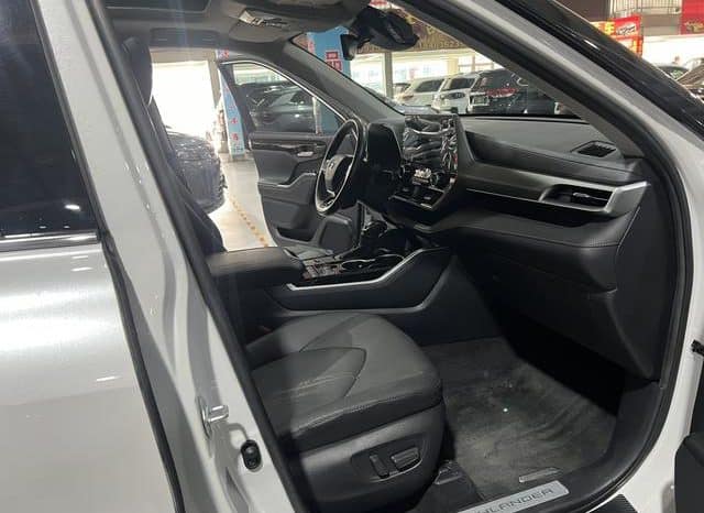 
								Toyota Highlander (III), 2024 full									