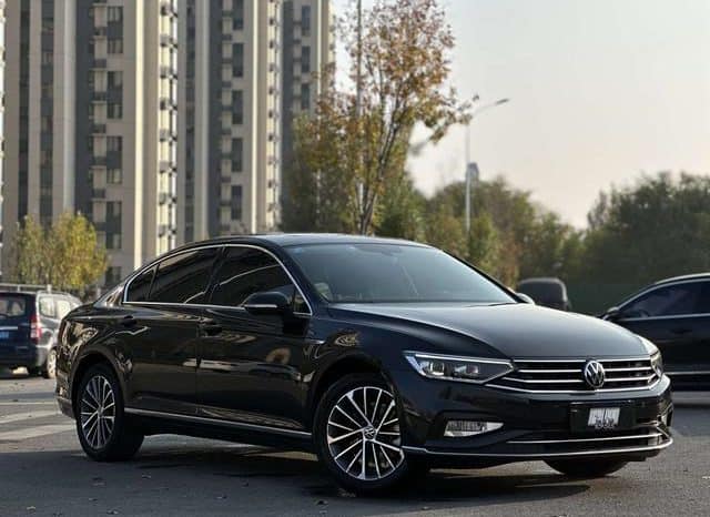 
								Volkswagen Magotan, 2021 full									
