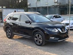 
										Nissan X-Trail (III), 2020 full									