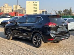 
										Nissan X-Trail (III), 2020 full									