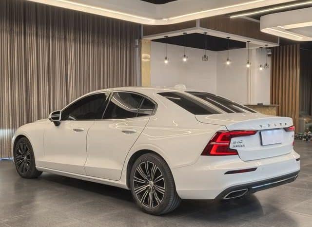 
								Volvo S60, 2022 full									