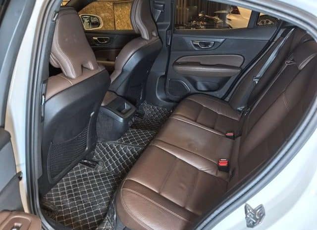 
								Volvo S60, 2022 full									