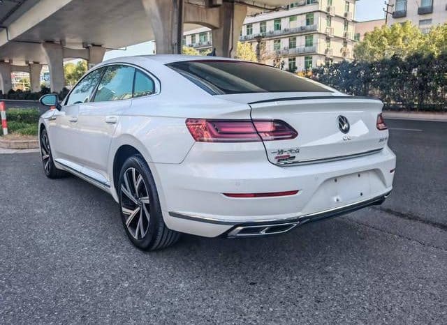 
								Volkswagen Passat CC, 2022 full									