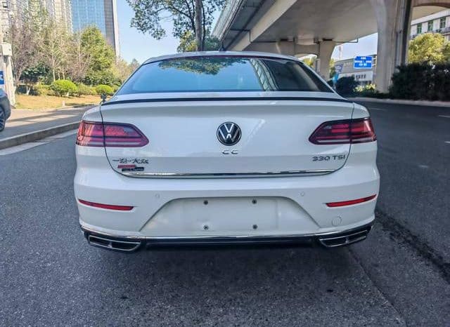 
								Volkswagen Passat CC, 2022 full									