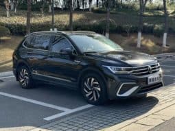 
										Volkswagen Tiguan L, 2022 full									