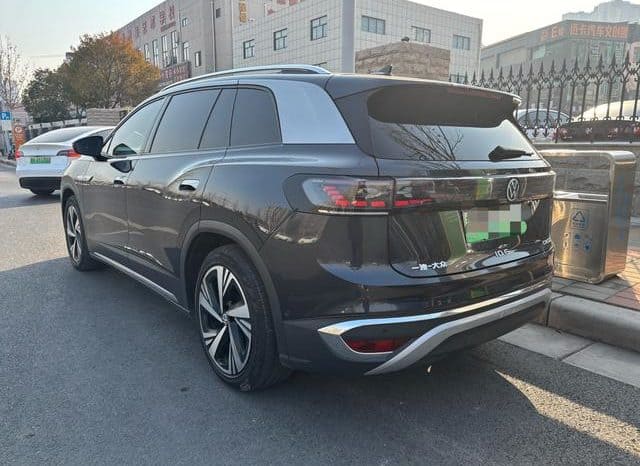 
								Volkswagen ID.6 CROZZ, 2022 full									