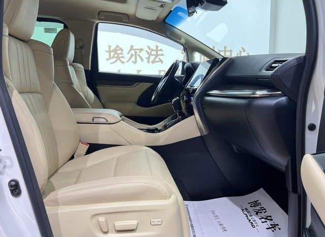 
								Toyota Vellfire, 2021 full									