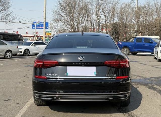 
								Volkswagen Passat, 2021 full									