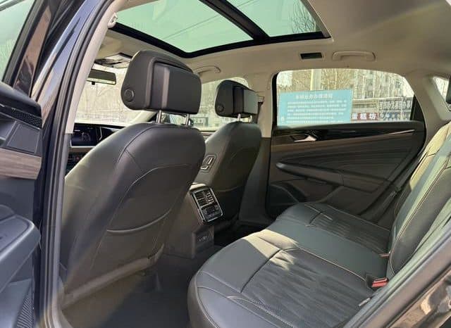 
								Volkswagen Passat, 2021 full									