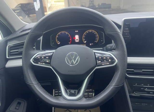 
								Volkswagen Tiguan L, 2023 full									