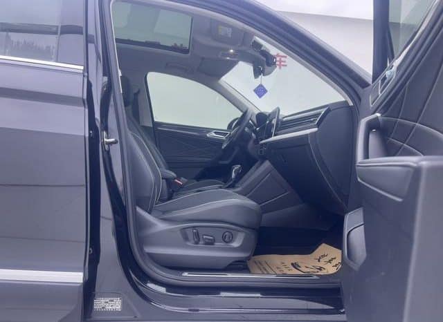 
								Volkswagen Tiguan L, 2023 full									