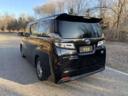 
										Toyota Vellfire, 2023 full									
