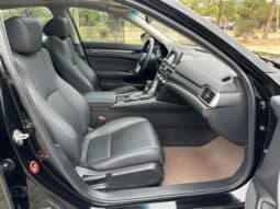 
										Honda Accord, 2021 full									