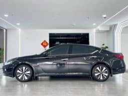 
										Nissan Altima (VI), 2022 full									