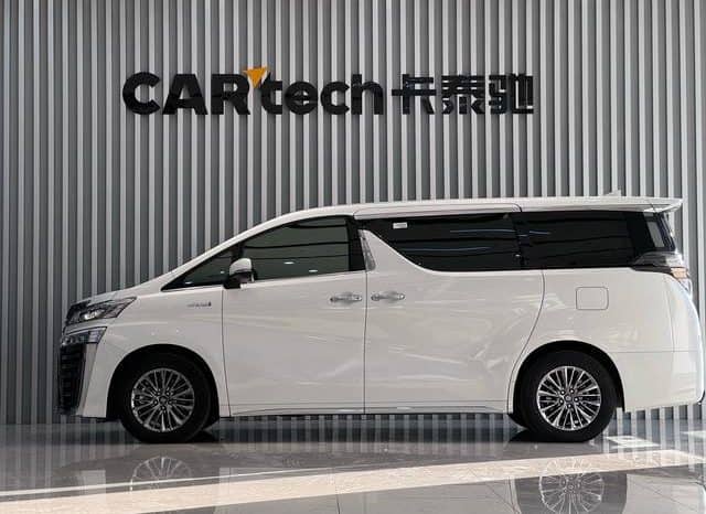 
								Toyota Vellfire, 2023 full									