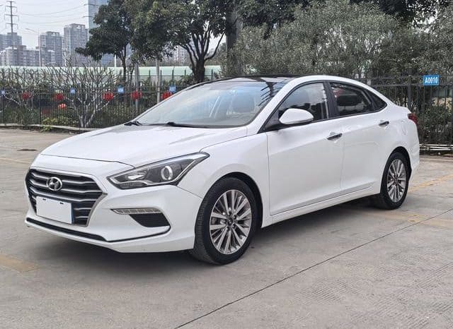 67b1e0554e8b3 Hyundai Mistra, 2020