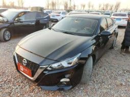 67b1e4f4c4b2d Nissan Altima (VI), 2021