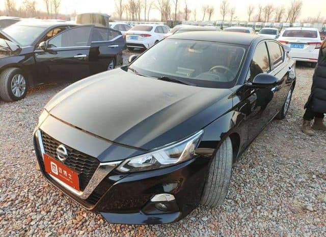67b1e4f4c4b2d Nissan Altima (VI), 2021
