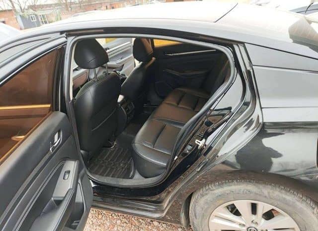 
								Nissan Altima (VI), 2021 full									