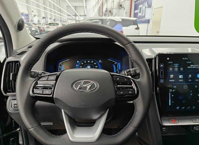 
								Hyundai ix35, 2023 full									