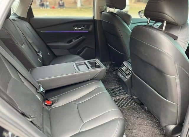 
								Honda Accord, 2023 full									