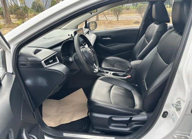 
								Toyota Corolla(XI), 2021 full									