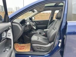 
										Nissan X-Trail (III), 2021 full									
