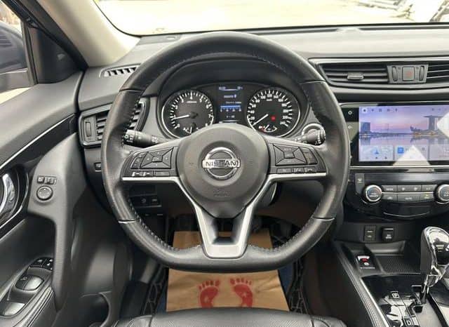 
								Nissan X-Trail (III), 2021 full									