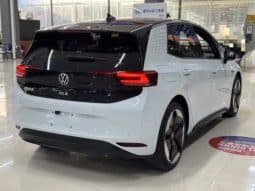 
										Volkswagen ID.3, 2022 full									